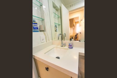 Apartamento à venda com 40m², 2 quartos e 1 vaga Apartamento à venda com 40m², 2 quartos e 1 vagaBanheiro