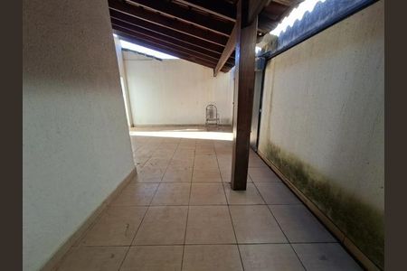 Casa para alugar com 150m², 3 quartos e 2 vagas Casa para alugar com 150m², 3 quartos e 2 vagasÁrea comum