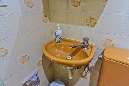 Apartamento à venda com 70m², 3 quartos e 1 vaga Apartamento à venda com 70m², 3 quartos e 1 vagaBanheiro