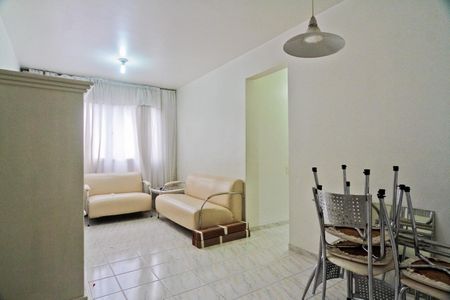 Apartamento à venda com 70m², 3 quartos e 1 vaga Apartamento à venda com 70m², 3 quartos e 1 vagaSala