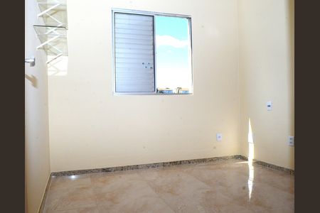 Suíte de apartamento à venda com 3 quartos, 70m² em Goiânia, Belo Horizonte
