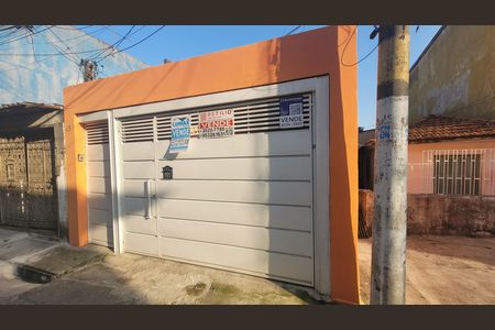 Fachada de casa à venda com 5 quartos, 160m² em Jardim Thealia, São Paulo