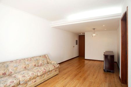 Sala de apartamento para alugar com 3 quartos, 112m² em Petrópolis, Porto Alegre