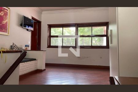 Casa à venda com 4 quartos, 460m² em Alto de Pinheiros, São Paulo