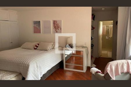 Casa à venda com 4 quartos, 460m² em Alto de Pinheiros, São Paulo