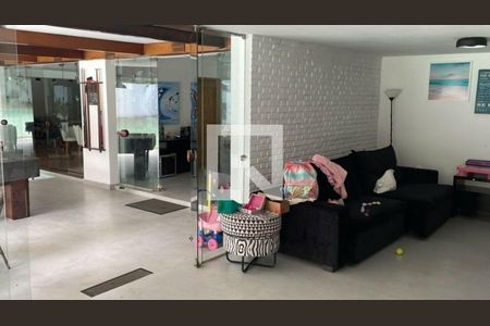 Casa à venda com 4 quartos, 460m² em Alto de Pinheiros, São Paulo