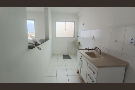 Cozinha de apartamento para alugar com 2 quartos, 42m² em Vila Urupes, Suzano