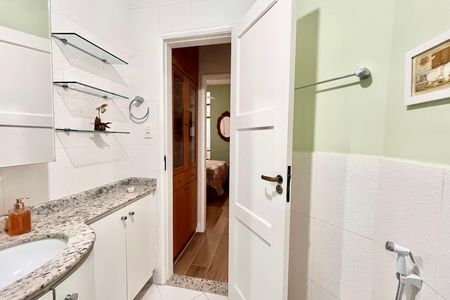 Apartamento para alugar com 68m², 2 quartos e sem vaga