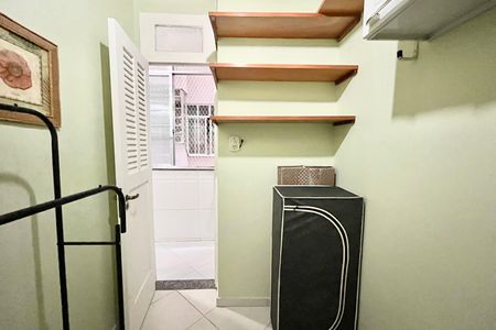Apartamento para alugar com 68m², 2 quartos e sem vaga