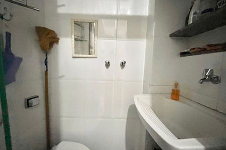 Apartamento para alugar com 68m², 2 quartos e sem vaga