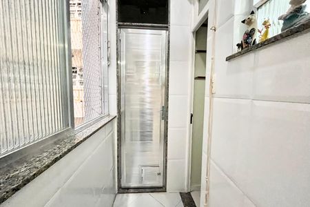 Apartamento para alugar com 68m², 2 quartos e sem vaga