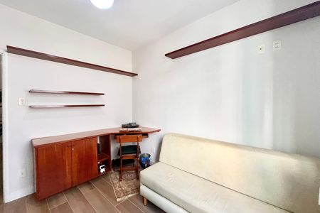 Apartamento para alugar com 68m², 2 quartos e sem vaga
