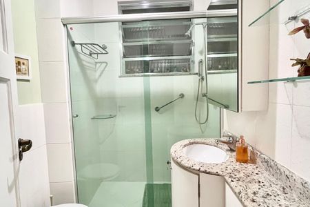 Apartamento para alugar com 68m², 2 quartos e sem vaga