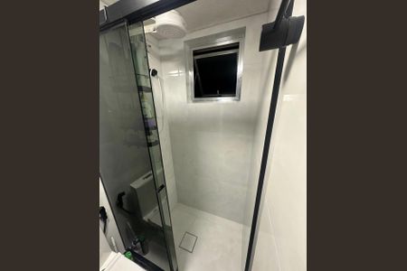 Banheiro de apartamento à venda com 2 quartos, 55m² em Vila do Encontro, São Paulo