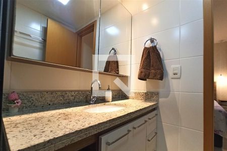 Apartamento para alugar com 70m², 2 quartos e 1 vaga Apartamento para alugar com 70m², 2 quartos e 1 vagaBanheiro
