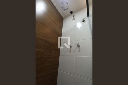 Apartamento para alugar com 70m², 2 quartos e 1 vaga Apartamento para alugar com 70m², 2 quartos e 1 vagaBanheiro