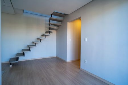 Apartamento para alugar com 174m², 3 quartos e 3 vagas Apartamento para alugar com 174m², 3 quartos e 3 vagasSala