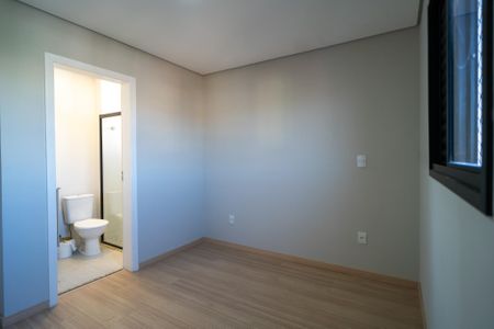 Apartamento para alugar com 174m², 3 quartos e 3 vagas Apartamento para alugar com 174m², 3 quartos e 3 vagasSuíte