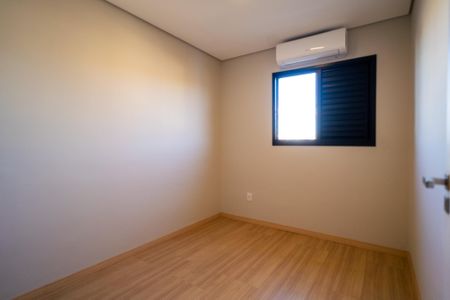 Apartamento para alugar com 174m², 3 quartos e 3 vagas Apartamento para alugar com 174m², 3 quartos e 3 vagasQuarto 2