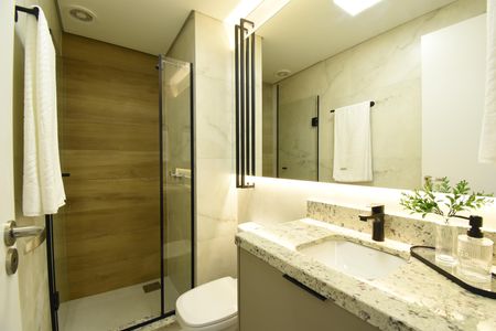 Banheiro do Studio de kitnet/studio para alugar com 1 quarto, 26m² em Centro, Curitiba