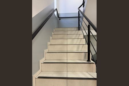Área Comum - Escada  de apartamento à venda com 2 quartos, 68m² em Vila Progresso, Guarulhos