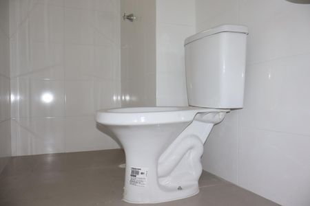 Banheiro da Suíte de apartamento à venda com 2 quartos, 57m² em Vila Progresso, Guarulhos