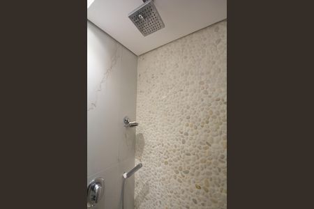 Banheiro da Suíte de apartamento para alugar com 1 quarto, 92m² em Itaim Bibi, São Paulo