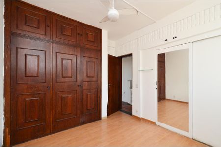 Quarto  de apartamento para alugar com 1 quarto, 46m² em Lourdes, Belo Horizonte
