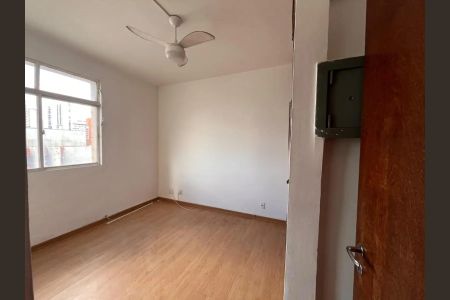 Apartamento para alugar com 1 quarto, 46m² em Lourdes, Belo Horizonte