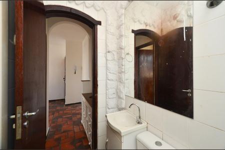 Banheiro  de apartamento para alugar com 1 quarto, 46m² em Lourdes, Belo Horizonte
