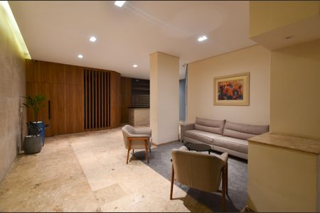 Hall de entrada de apartamento para alugar com 1 quarto, 46m² em Lourdes, Belo Horizonte