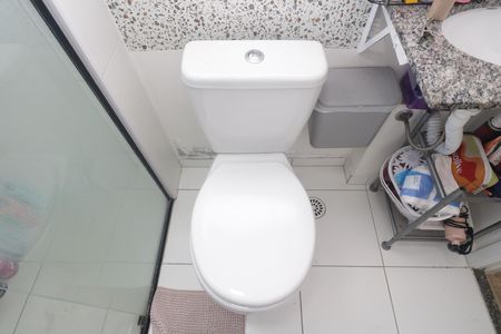 Banheiro de apartamento à venda com 2 quartos, 39m² em Santa Maria, Santo André