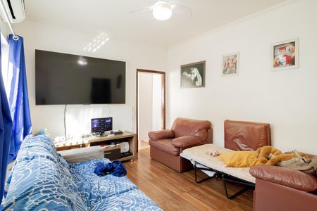 Sala de casa à venda com 4 quartos, 253m² em Chácara Califórnia, São Paulo
