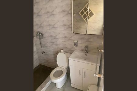 Banheiro de casa para alugar com 4 quartos, 220m² em Jardim Paulista, São Paulo