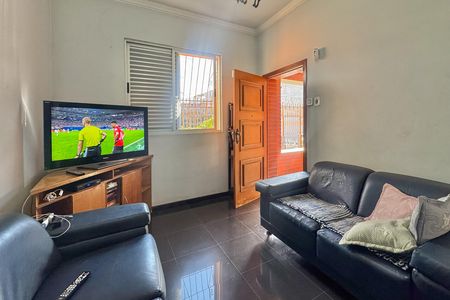 Casa à venda com 210m², 3 quartos e 3 vagas