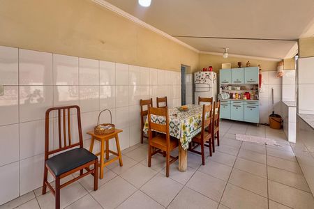 Casa à venda com 3 quartos, 210m² em Padre Eustáquio, Belo Horizonte
