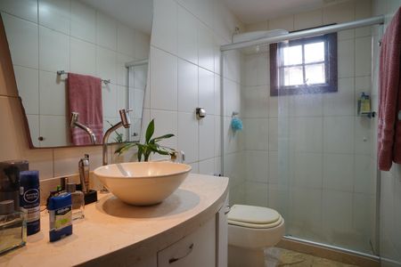 Casa de condomínio para alugar com 224m², 3 quartos e 4 vagas Casa de condomínio para alugar com 224m², 3 quartos e 4 vagasBanheiro Social