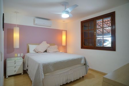 Casa de condomínio para alugar com 224m², 3 quartos e 4 vagas Casa de condomínio para alugar com 224m², 3 quartos e 4 vagasQuarto 1