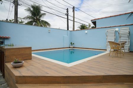 Casa de condomínio para alugar com 224m², 3 quartos e 4 vagas Casa de condomínio para alugar com 224m², 3 quartos e 4 vagasPiscina