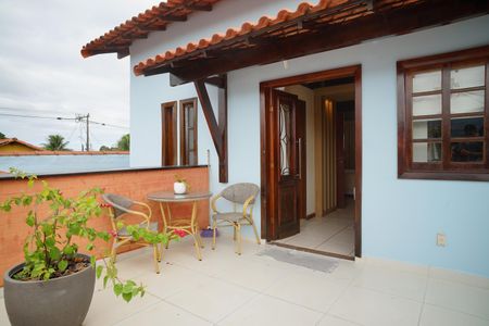 Casa de condomínio para alugar com 224m², 3 quartos e 4 vagas Casa de condomínio para alugar com 224m², 3 quartos e 4 vagasSacada