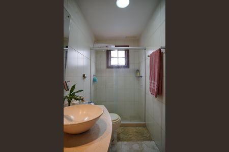 Casa de condomínio para alugar com 224m², 3 quartos e 4 vagas Casa de condomínio para alugar com 224m², 3 quartos e 4 vagasBanheiro Social