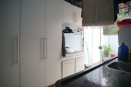 Casa de condomínio para alugar com 224m², 3 quartos e 4 vagas Casa de condomínio para alugar com 224m², 3 quartos e 4 vagasÁrea de Serviço