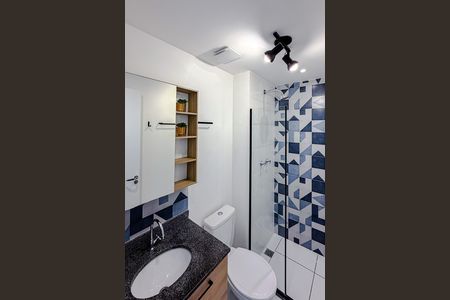 Banheiro de kitnet/studio para alugar com 1 quarto, 33m² em Vila Mariana, São Paulo