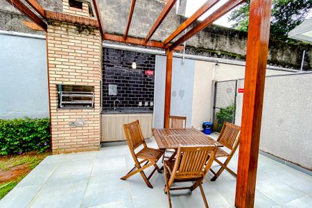 Apartamento para alugar com 30m², 2 quartos e sem vagaÁrea comum - Churrasqueira