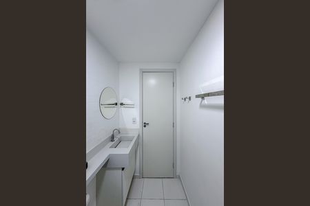 Apartamento para alugar com 30m², 2 quartos e sem vaga Apartamento para alugar com 30m², 2 quartos e sem vagaBanheiro