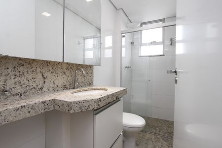 Apartamento à venda com 147m², 2 quartos e 3 vagasBanheiro Social