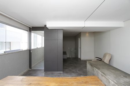 Apartamento à venda com 147m², 2 quartos e 3 vagasCobertura