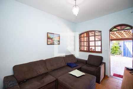 Casa para alugar com 100m², 2 quartos e 2 vagas