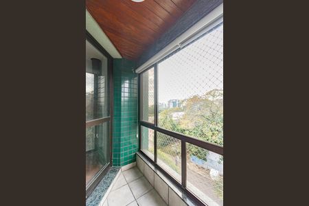 Apartamento à venda com 3 quartos, 237m² em Centro, Canoas