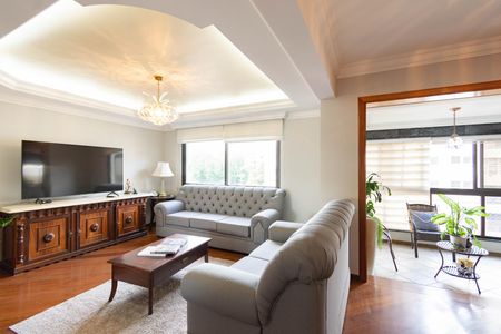 Apartamento à venda com 3 quartos, 237m² em Centro, Canoas